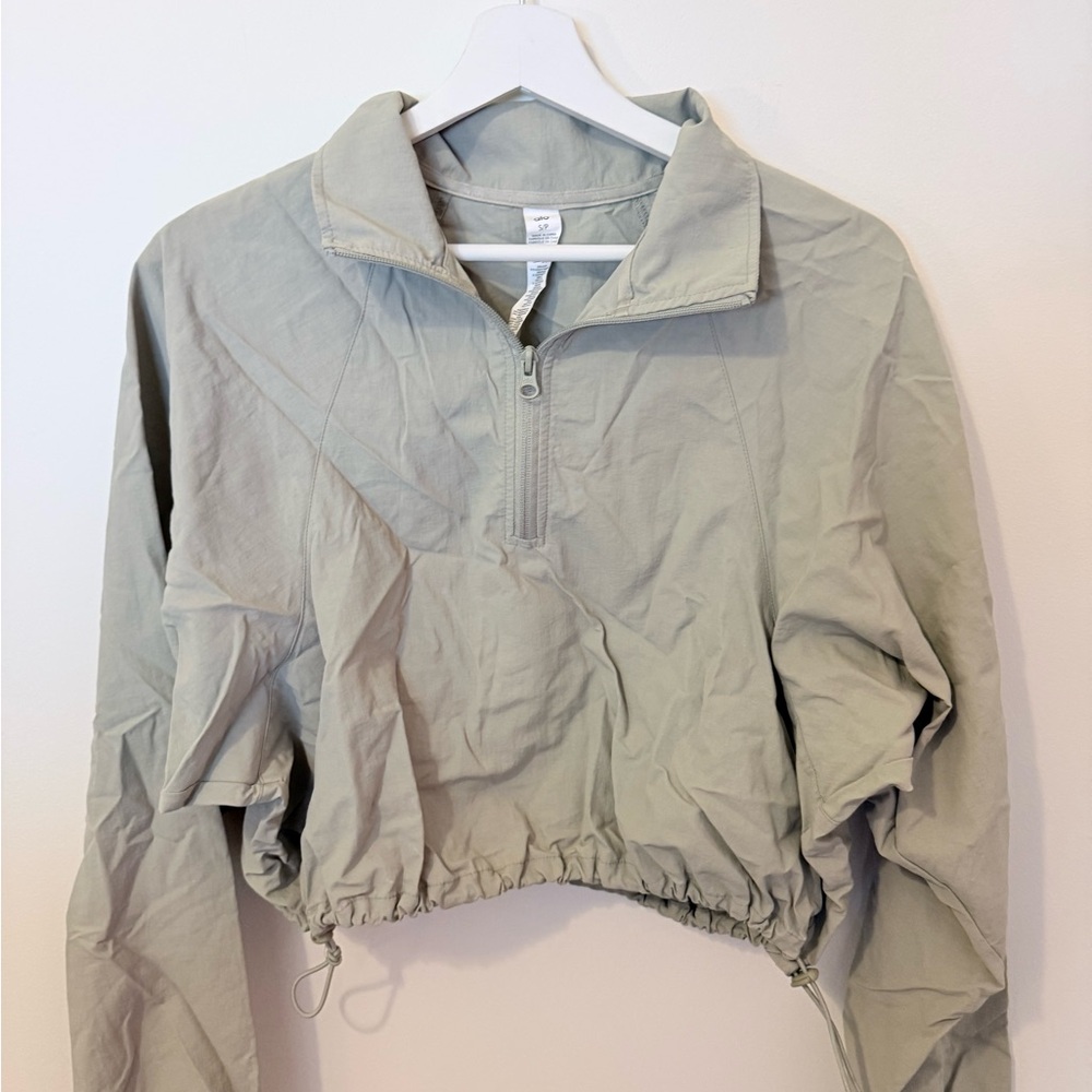 Alo Light Green Quarter-Zip Pullover
